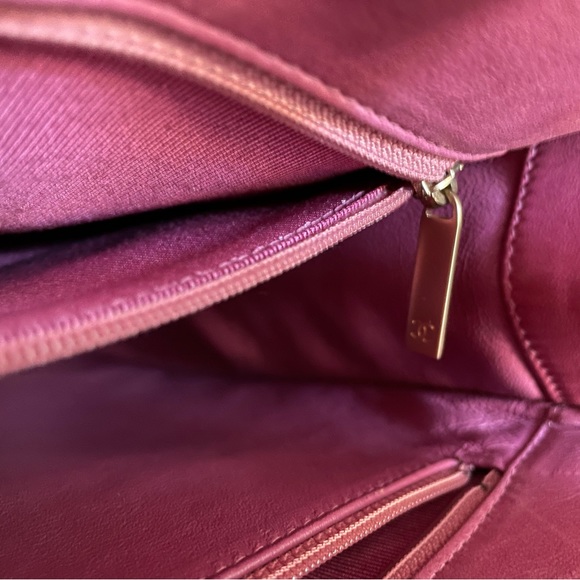 Chanel Chocolate Bar Pink Handbag - Picture 8 of 13